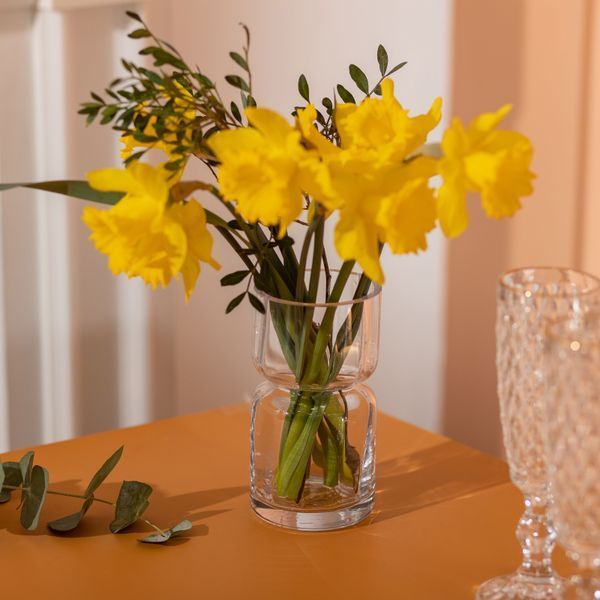 Ваза для цветов стеклянная в форме песочных часов 15 см Прозрачный Flower Season HP-10-13 фото